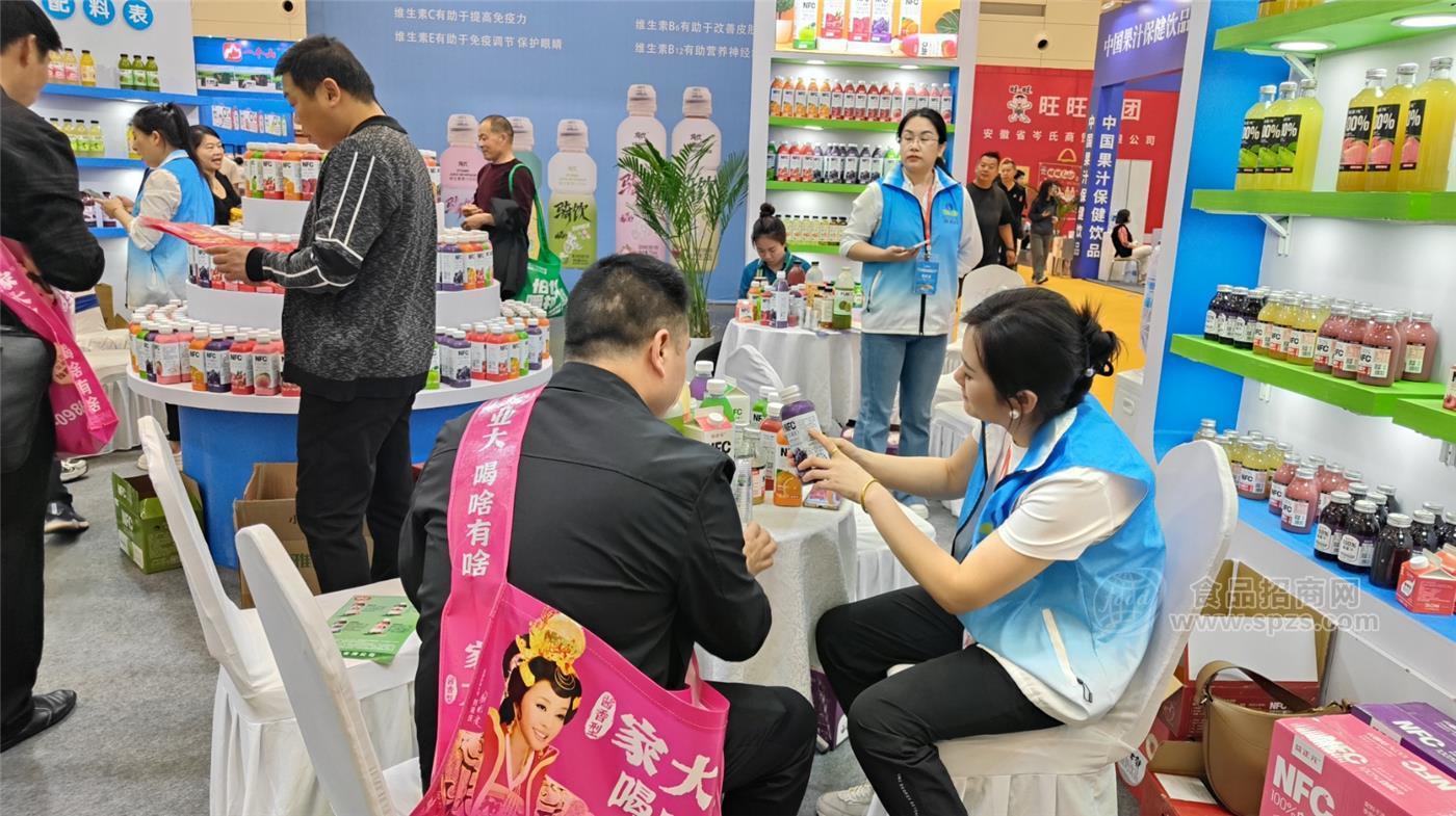 爆款NFC果汁矩阵掀签约热潮！益正元成第35届郑州糖酒会流量王_爆款NFC果汁矩阵掀签约热潮！益正元成第35届郑州糖酒会流量王_